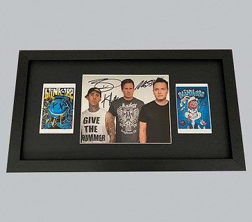 Blink-182 Signed Colour Photo + 2 Colour Music Posters