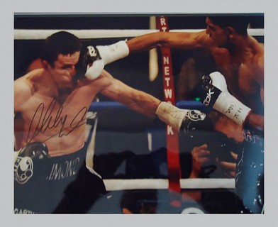 Amir Khan Signed Boxing Memorabilia