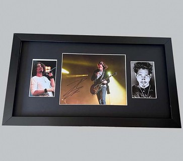 Chris Cornell Signed Colour Concert Photo + 2 Photos