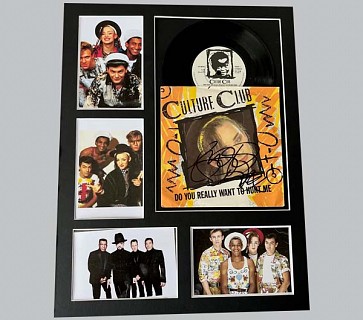Culture Club "Do You Really Want To Hurt Me" Signed 7" Record Sleeve + 7" Record & 4 Colour Photos