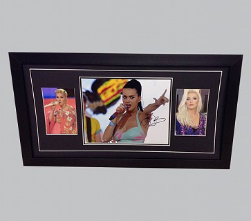 Katy Perry Signed Colour Concert Photo + 2 Photos