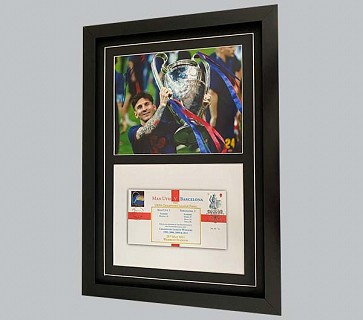 Lionel Messi Signed Colour Photo + Champions League Postcard