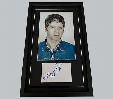 Noel Gallagher Signed Postcard + Colour Photo