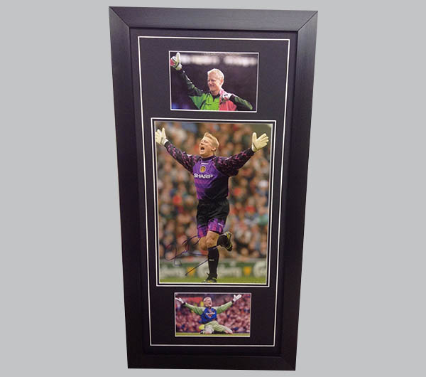 Peter Schmeichel Signed Man Utd Colour Photo + 2 Photos