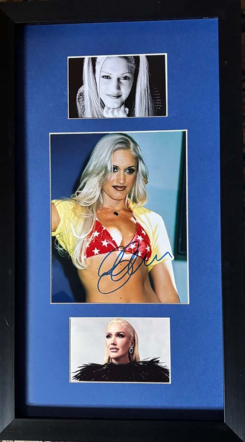 Gwen Stefani Signed Colour Photo