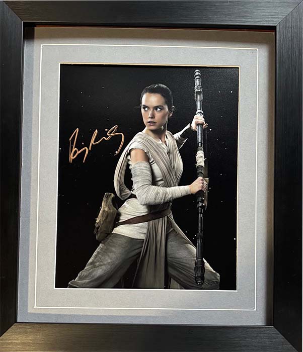 Star Wars Colour Movie Photo Signed by Daisy Ridley