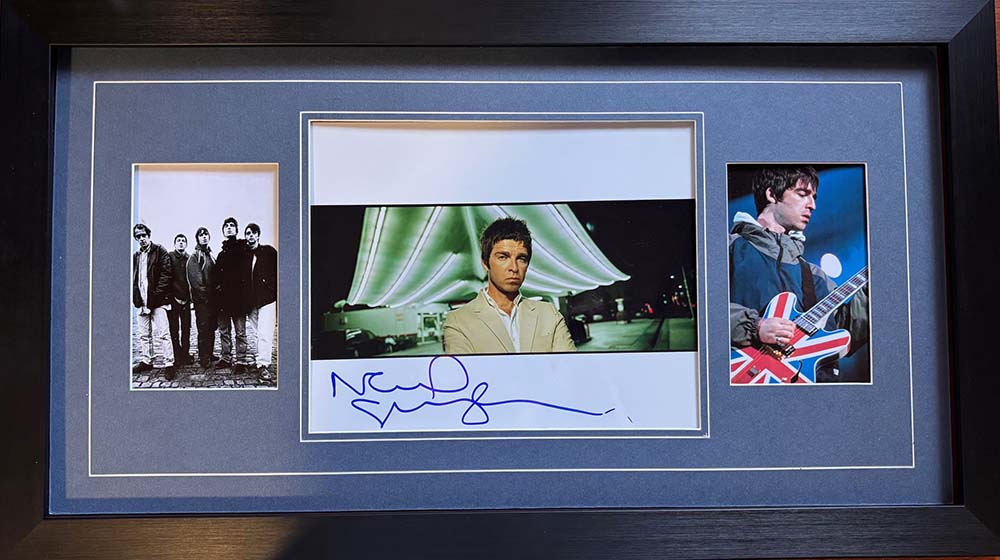 Noel Gallagher Signed Colour Photo