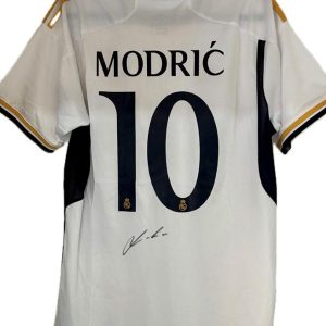 Modric Signed Real Madrid Football Shirt